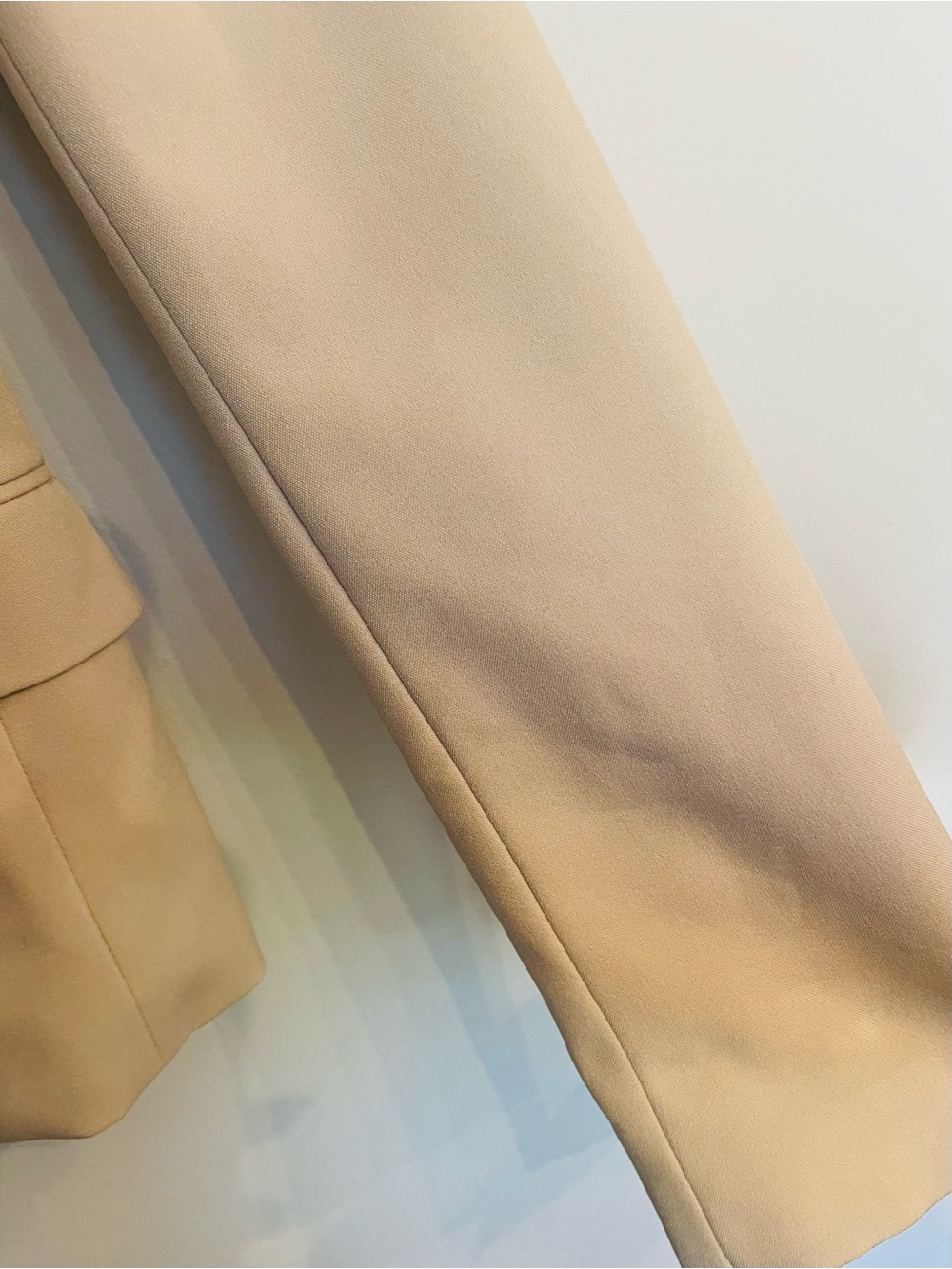 Suzy Shier Beige Women’s Blazer - Picture 7 of 11